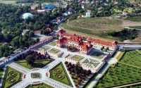 /album/fotogalerie-trojsky-zamek-barokni-stavba/letecky-snimek-zameckeho-arealu-jpg/